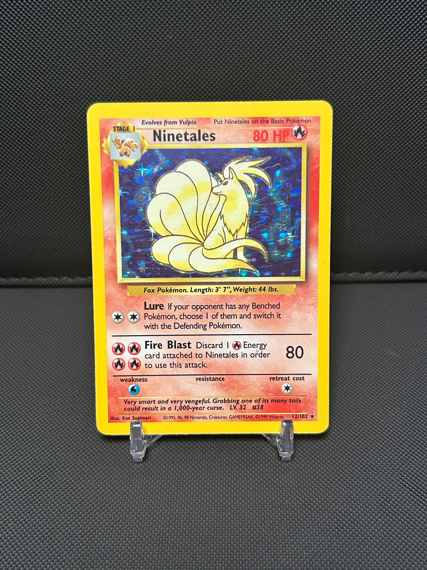 Ninetales - Base Set (BS) - MODERATELY PLAYED